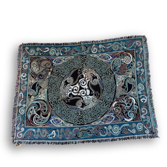 NWT Large Celtic Spirit Raven Woven Throw Blanket 72" x 51" - Picture 2 of 5
